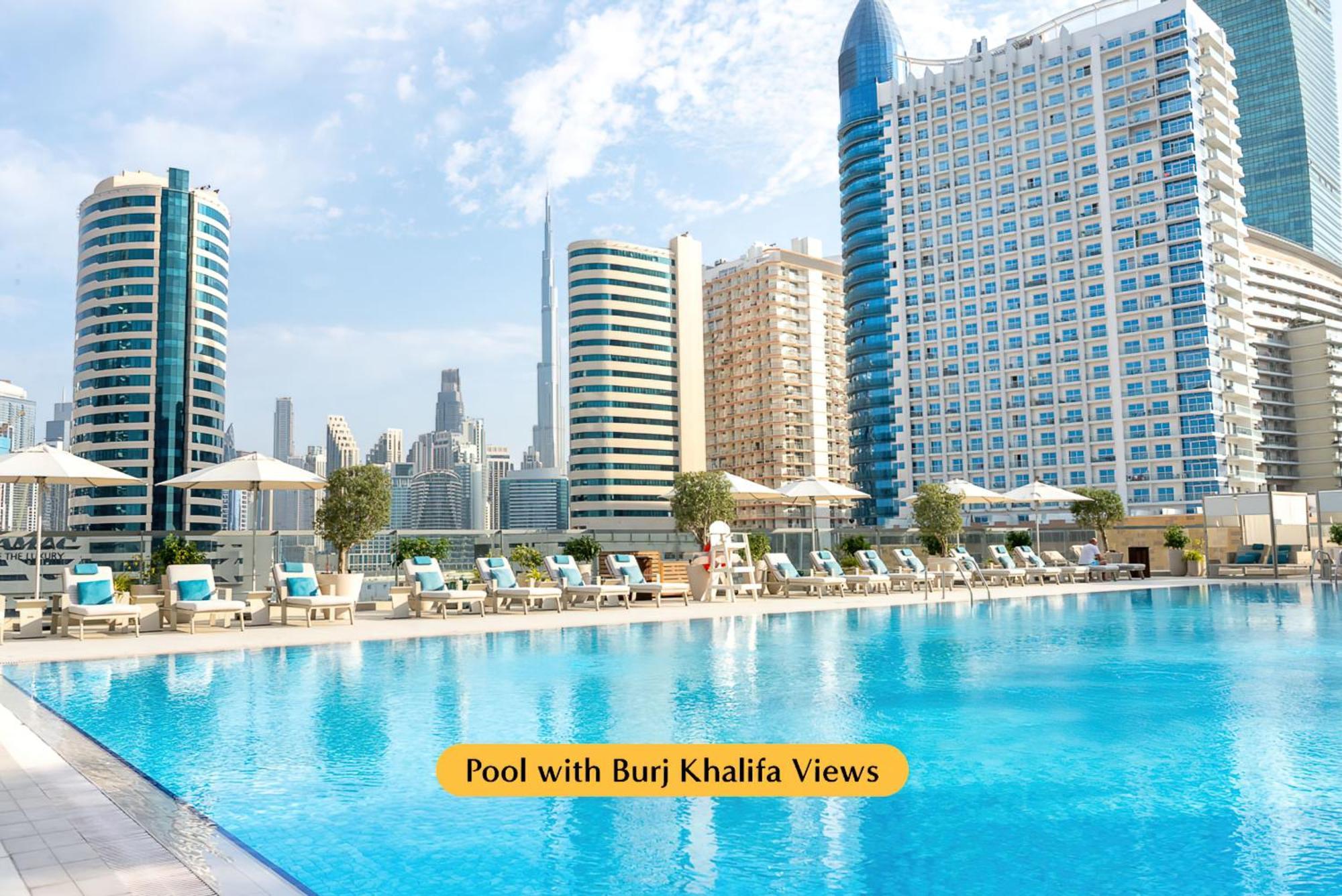 Hotel The First Collection Dubai Business Bay Zewnętrze zdjęcie Pool with Burj Khalifa views