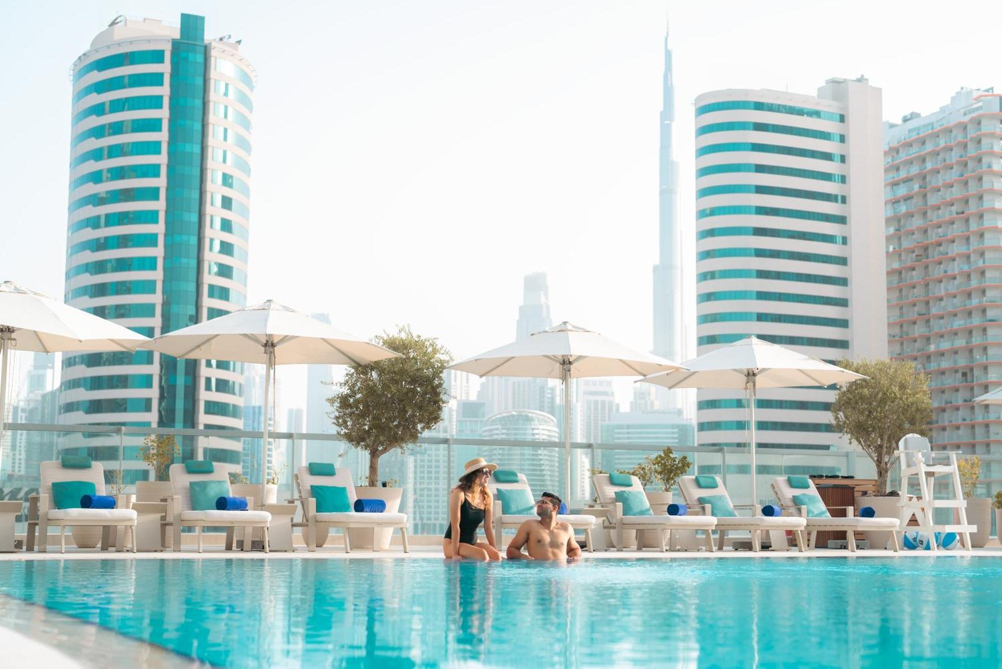 Hotel The First Collection Dubai Business Bay Zewnętrze zdjęcie "The pool is the best place to relax"